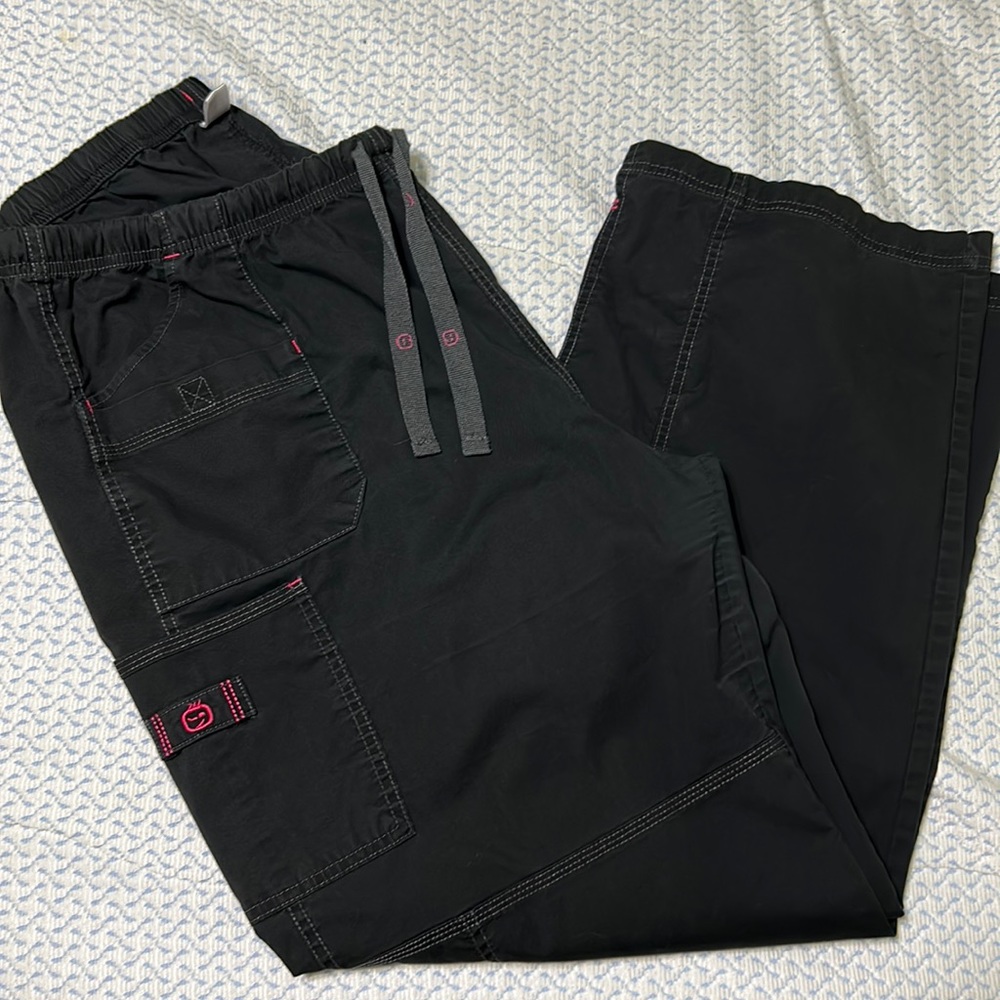 Black scrub pants